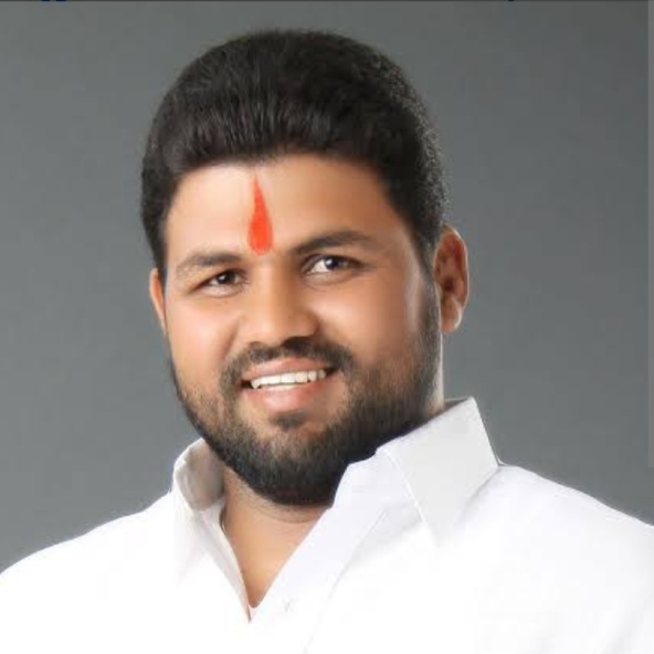 Yogesh Laxamn Dodake